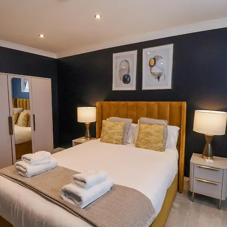 The Salisbury Sleeps 4 Classic Апартаменты